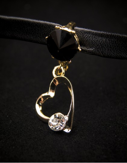 Colier Choker cu Pandantiv Inimioara LG00108 Colier Choker cu Pandantiv Inimioara LG00108