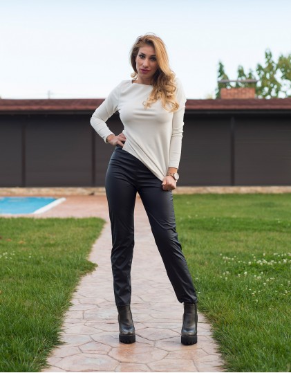 Bluza cu Crapaturi Laterale NS00105